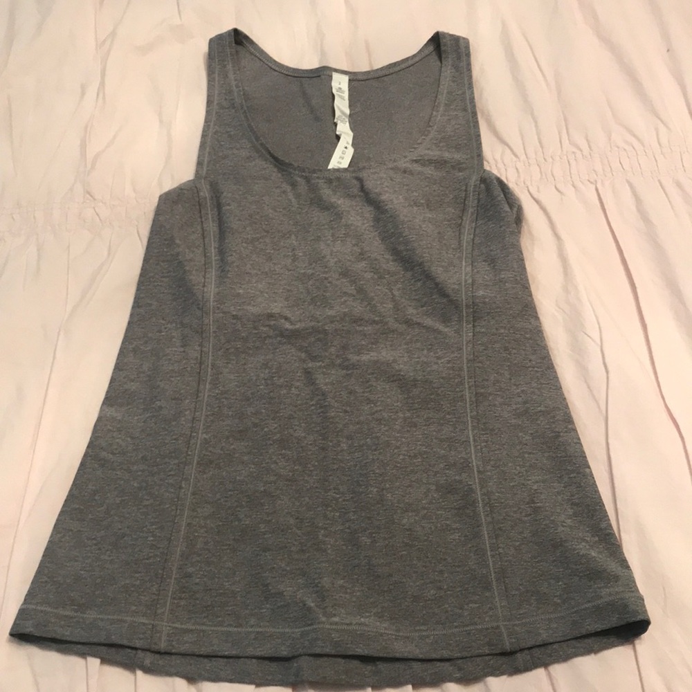 Lululemon tank top